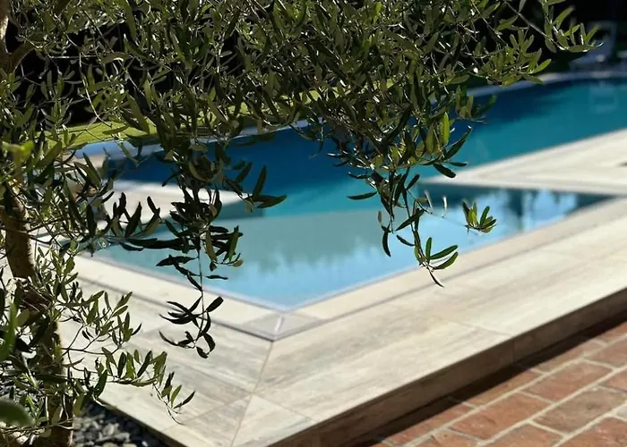 לינה וארוחת בוקר Tanca Re Fabbrico